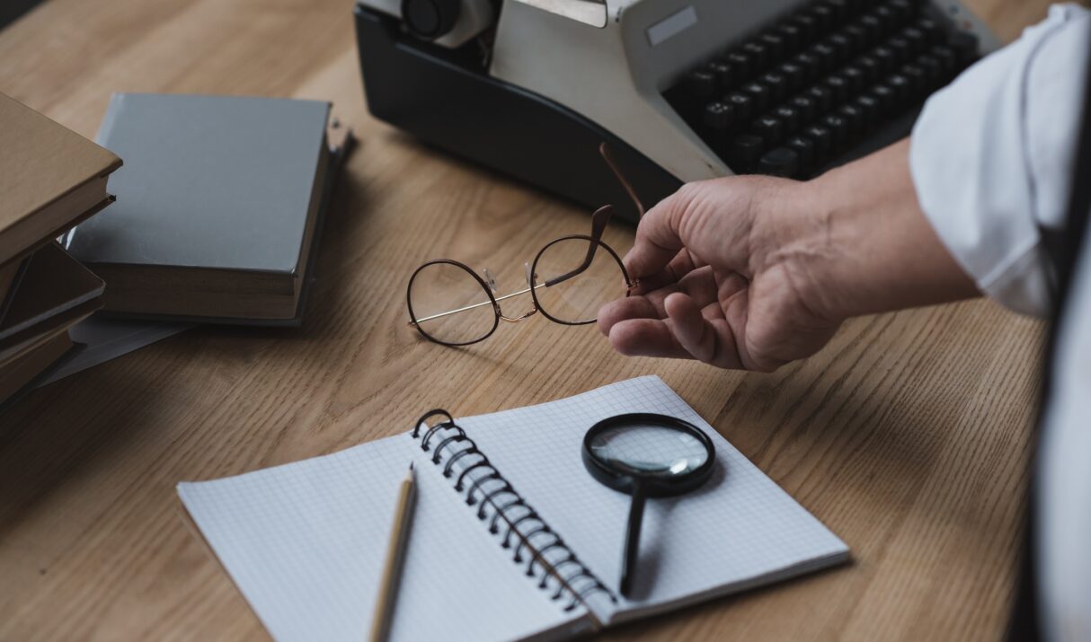 Social media copywriting: how agencies create posts that go viral.